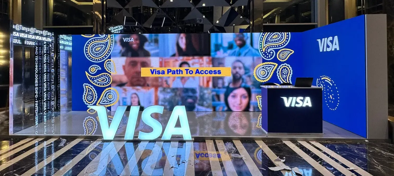 Ahşap sistemle hazırlanan Visa fuar standı